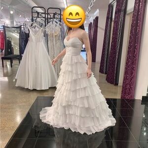 Sherri Hill White Formal Dress